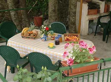Hotel Castagneto Dell'etna 3*